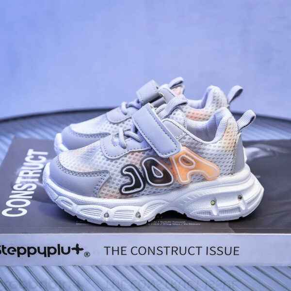 Kids Sneakers - Model #102805 - Image 3