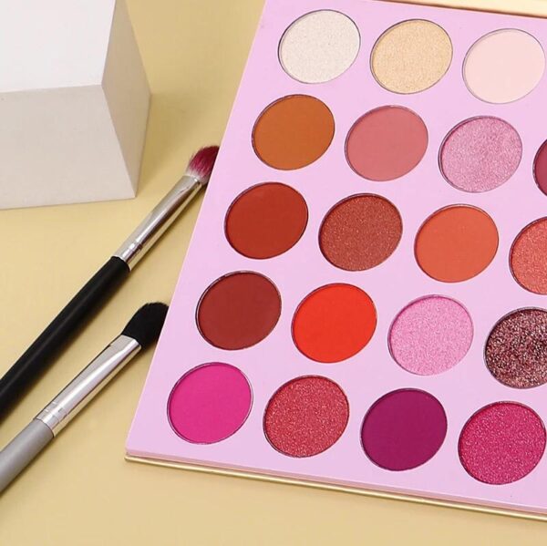 Cute Pink Eyeshadow Palette (10 Units)