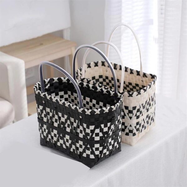 Black, White Plaid Texture Hand Carry Woven Straw (10 bags, 5 of each color) - Image 6